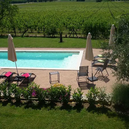 Au Mas Du Soleil 3* Senouillac