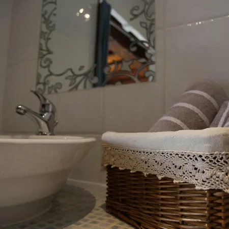 Au Mas Du Soleil Bed & Breakfast Senouillac