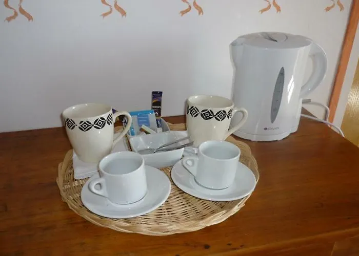 Au Mas Du Soleil Bed & Breakfast